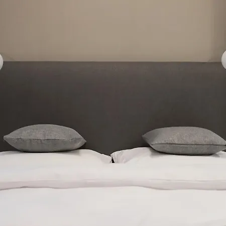 Lägenhet Legionow- A27 Komfortowy W Centrum Miasta Kaliszki